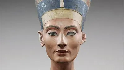 NEFERTITI