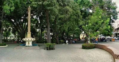 Dom Rep Santiago - /town Square jigsaw puzzle