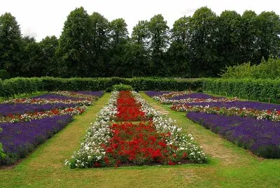 english garden jigsaw puzzle