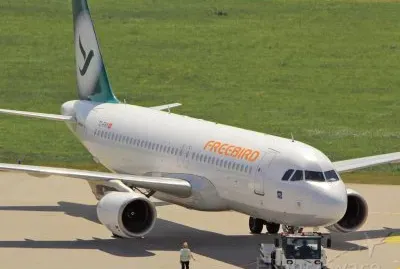 Freebird Airlines Airbus A320 Turquia