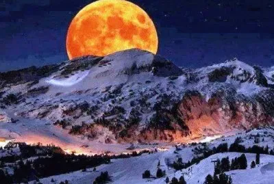 Luna Roja...
