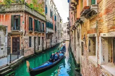 ×•× ×¦×™×”