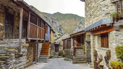 PeÃ±alba de Santiago-LeÃ³n jigsaw puzzle