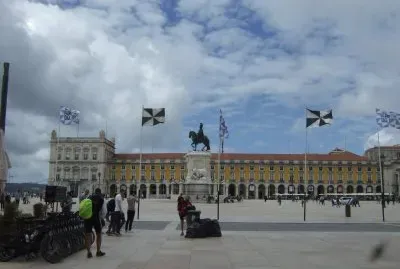 Plaza de Lisboa
