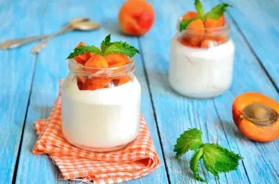 פאזל של Yogurt  with Plum