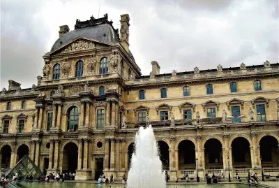 Museo El Louvre. ParÃ­s.