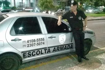 POLICIAL