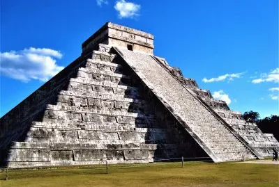 El Castillo en Chichen-ItzÃ¡, YucatÃ¡n.