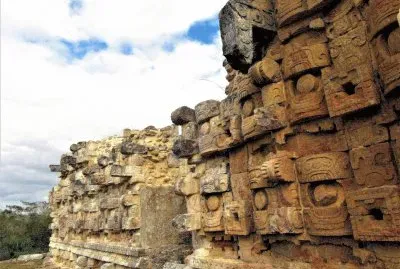 Zona arqueolÃ³gica de Kabah, YucatÃ¡n.