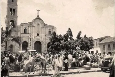 MERCADO LA MESA ANTIGUA