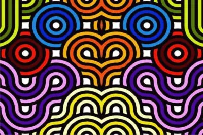 å°ç¨±è‰²å½©