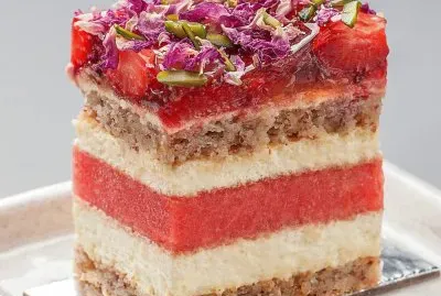 Strawberry Cake