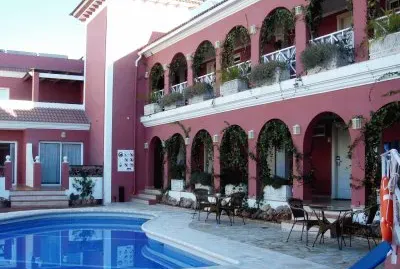 hotel en nerja