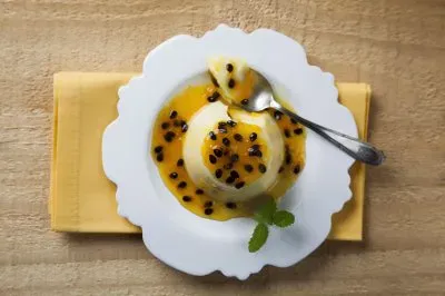 Passion Fruits Panacota