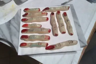 dita delle streghe di marzapane