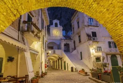 Piazzetta en Atrani-Italia