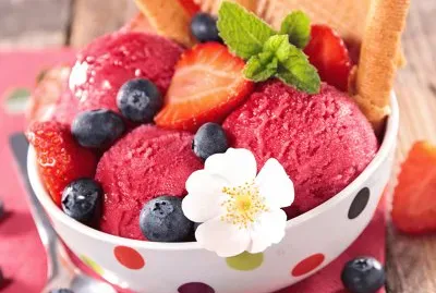 Blueberry   Strawberry Ice Cream
