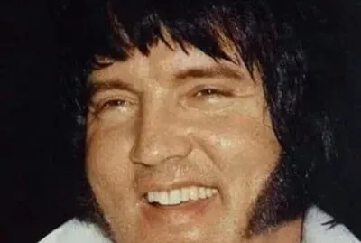 Elvis happy