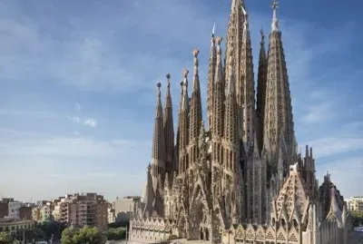 La Sagrada Familia completa
