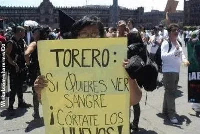 por los animales
