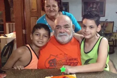 60  aÃ±os del abuelo