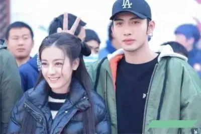 å¼µå½¬å½¬ è¿ªéº—ç†±å·´ jigsaw puzzle