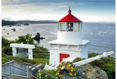 FARO TRINIDAD DE CALIFORNIA jigsaw puzzle