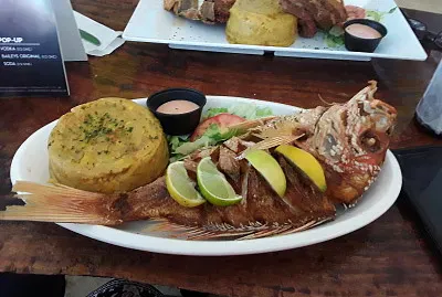 Mofongo con Chillo frito jigsaw puzzle