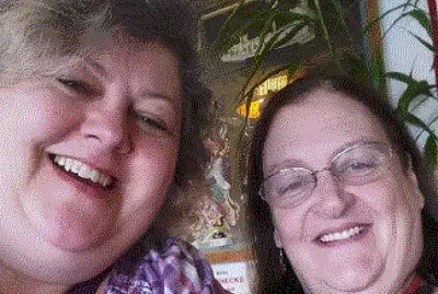 פאזל של Brenda and Terrie