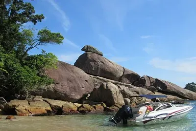 Praia em Ilha Grande