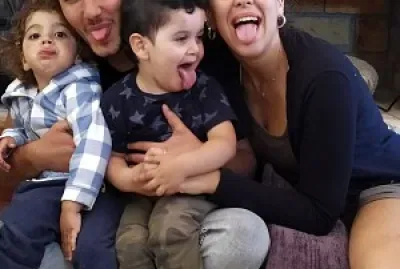 ×—×™×•×›×™× ×§×˜× ×™×