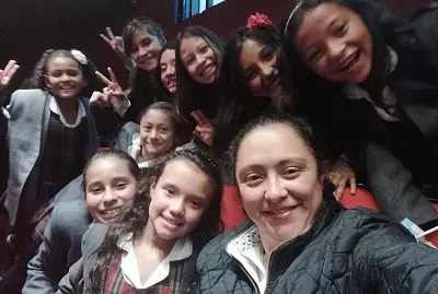 Arma el siguiente rompecabezas jigsaw puzzle