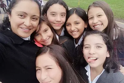 Arma el siguiente rompecabezas