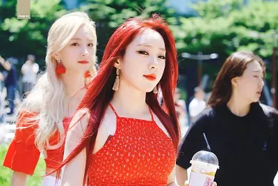 פאזל של Yeonjung red