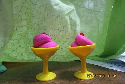 ×’×œ×™×“×”