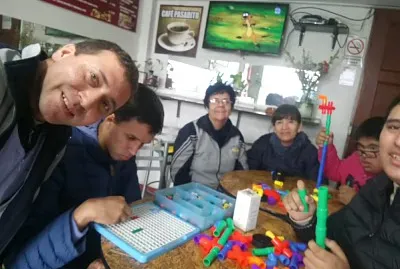 amigos jigsaw puzzle