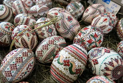 ×ž×•×–×™××•×Ÿ ×‘×™×¦×™× ×‘×¨×•×ž× ×™×”