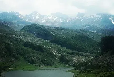 lagos  de  covadonga jigsaw puzzle