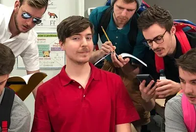 פאזל של :) Just more of MrBeast and his Crew :))