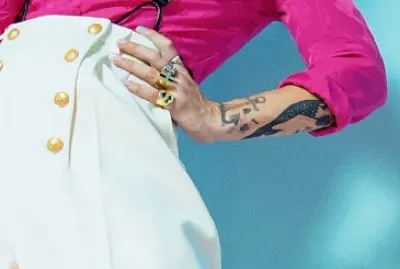 פאזל של love on tour