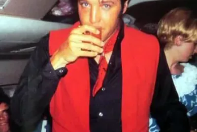 Elvis Presley jigsaw puzzle