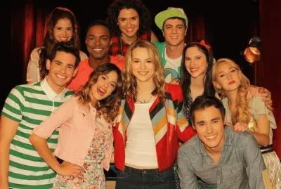 Son Rompecabezas para mi blog de Violetta