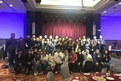 åœ˜é«” jigsaw puzzle