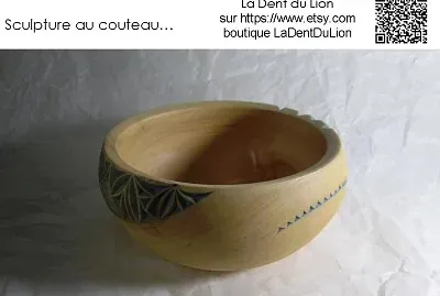 Woodturning and chip carving, La Dent du Lion