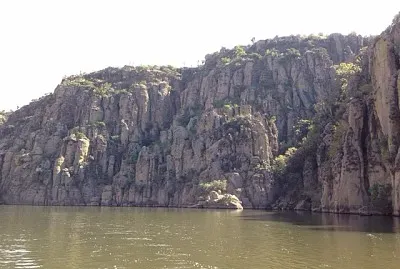 Presa, Tunel de Potrerillos