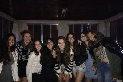 feliz aniversÃ¡rio ananda, de todas nÃ³s do UDP
