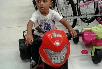 Meu bebe se divertindo.