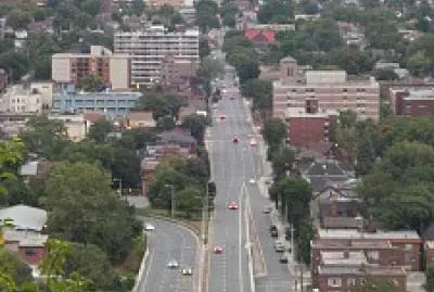 AVENIDA EN HAMILTON