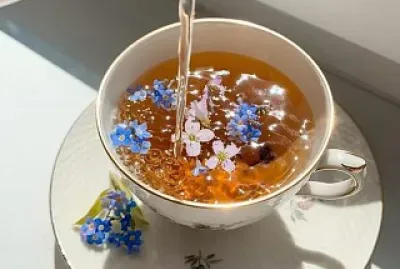 Flowery tea