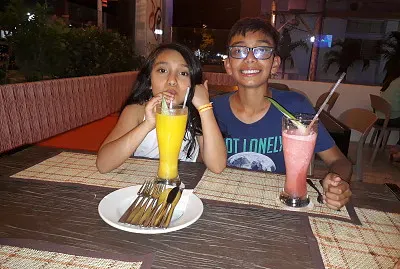 ashvgfq8yftqwu